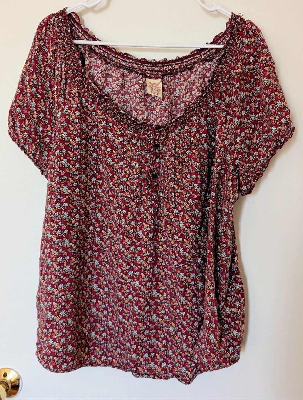 Faded Glory cottage core red floral button up blouse
